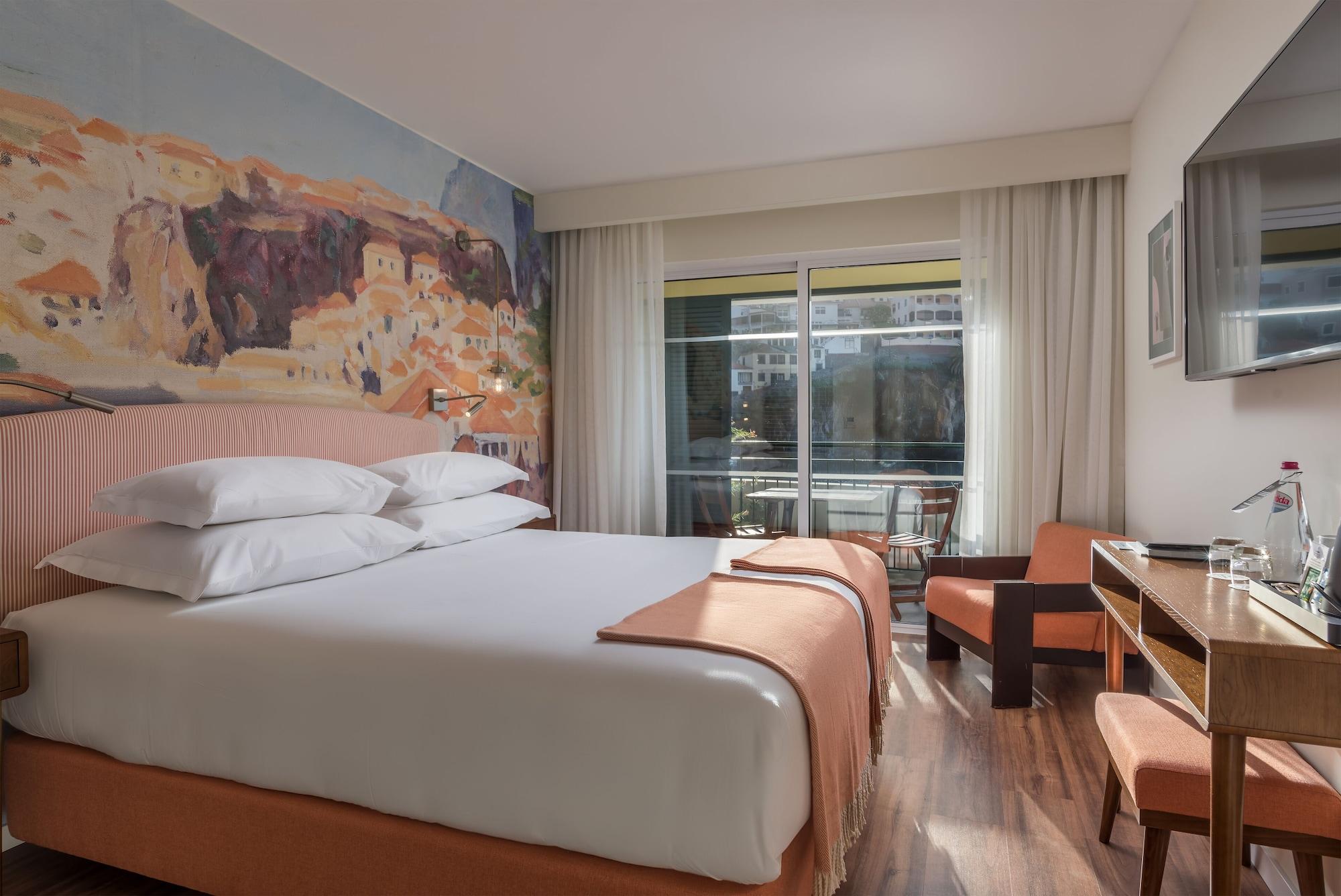 Pestana Churchill Bay Câmara de Lobos Buitenkant foto