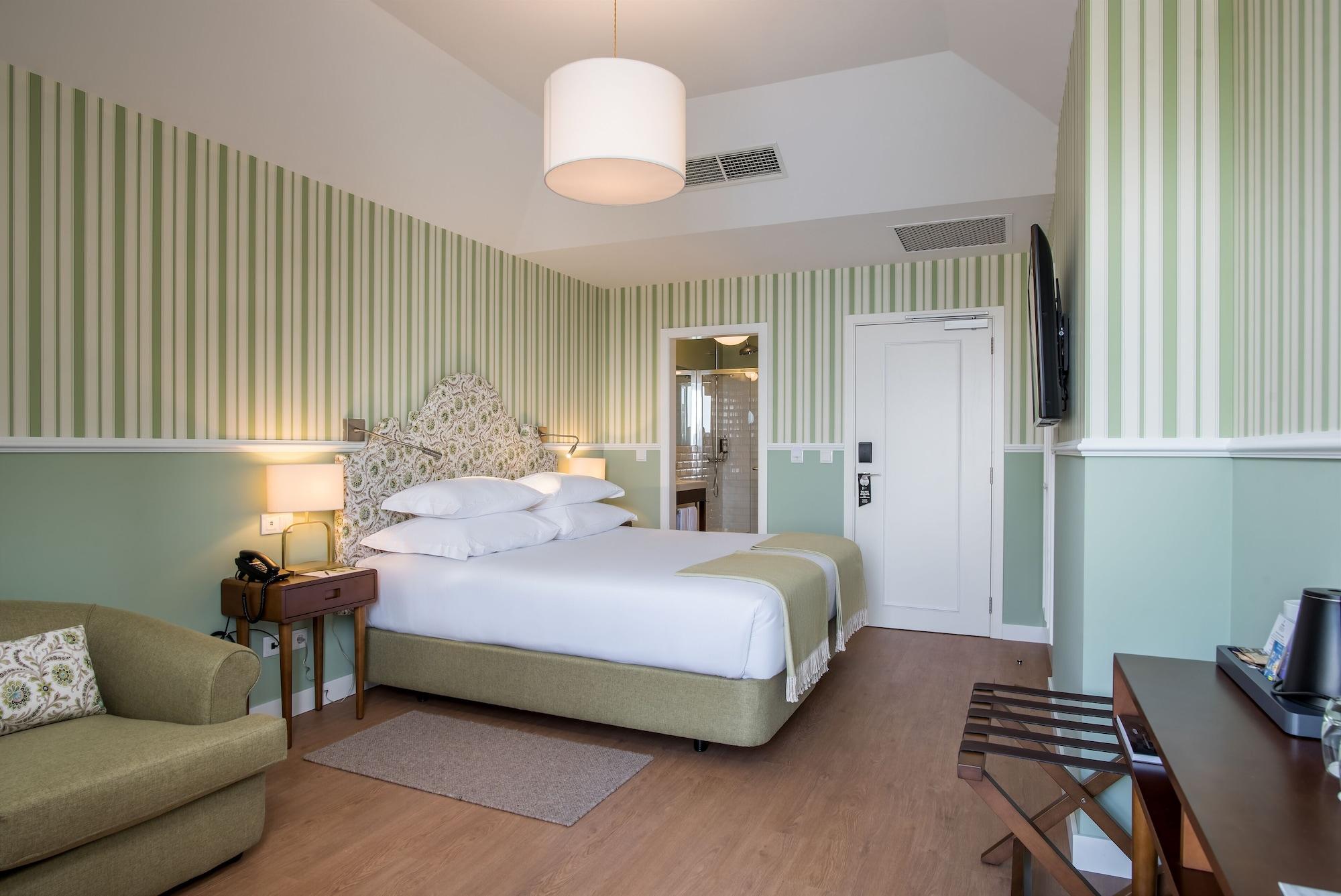 Pestana Churchill Bay Câmara de Lobos Buitenkant foto